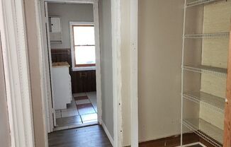 3 beds, 2 baths, $1,400, Unit 36