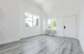 1 bed, 1 bath, 631 sqft, $1,395, Unit Unit 302