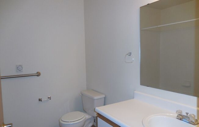 Studio, 1 bath, 462 sqft, $1,295, Unit 305