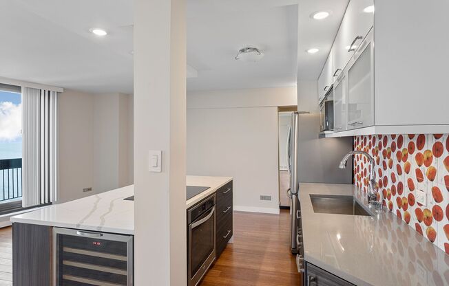 2 beds, 1.5 baths, 967 sqft, $3,000, Unit 16C