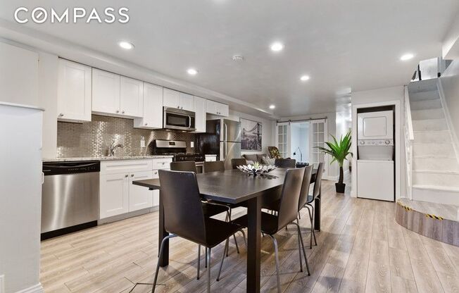 673 METROPOLITAN AVE