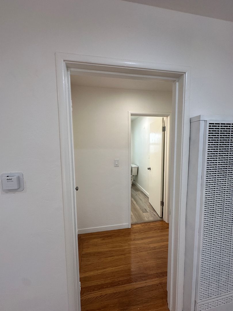 221 N El Camino Real