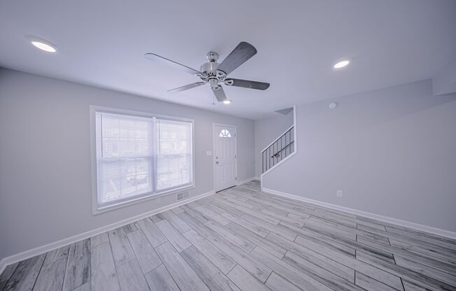 4 beds, 2.5 baths, 1,500 sqft, $2,100, Unit 644FPL