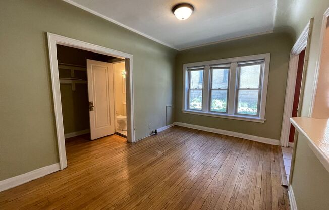 Studio, 1 bath, $825, Unit 06
