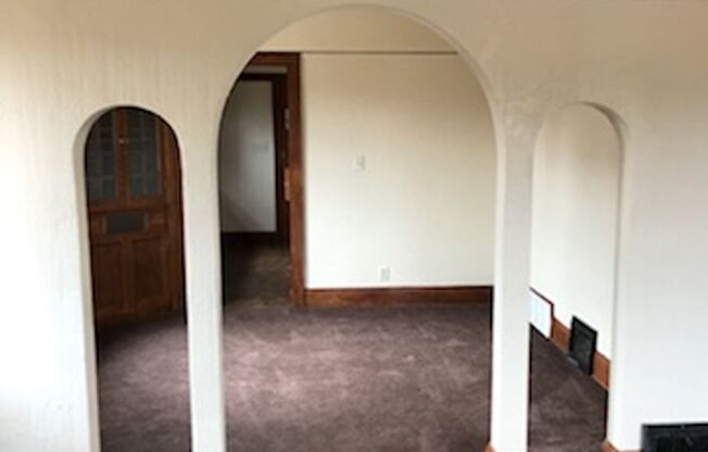 4049 N. Elmhurst Rd.