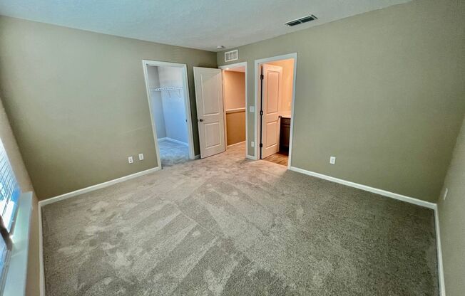 2 beds, 2.5 baths, $2,300