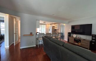 3 beds, 1 bath, $2,300