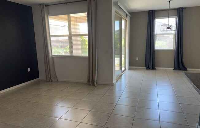 GORGEOUS MARLEY PARK 4 BEDROOM WITH TURF BACKYARD, COMM POOL/SPLASH PAD, PARKS, SPORT COURT