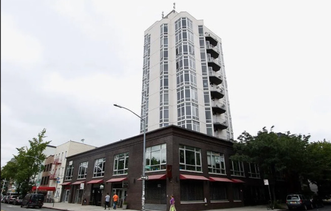 200 FRANKLIN ST