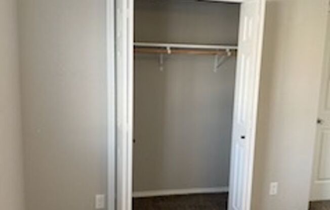 1 bed, 1 bath, 630 sqft, $749, Unit 2723-205