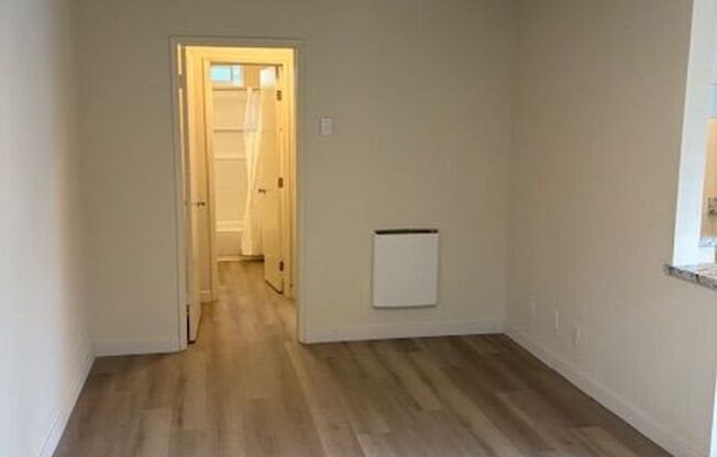 4112 Grand View Blvd