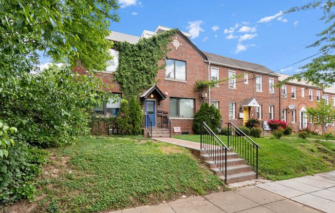 One-Month Free Rent with a move-in before/by 11/30/2024! Available Now! 1 parking space included! 2 bed 2 bath minutes from Brookland Metro, Catholic U, Children's National Hospital