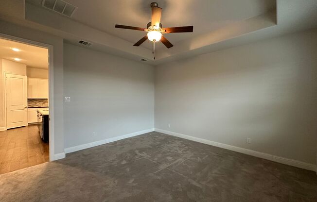 3 beds, 2 baths, $3,195