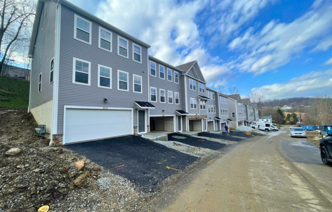 New Construction - 3 Bedroom Townhomes - Available NOW!!