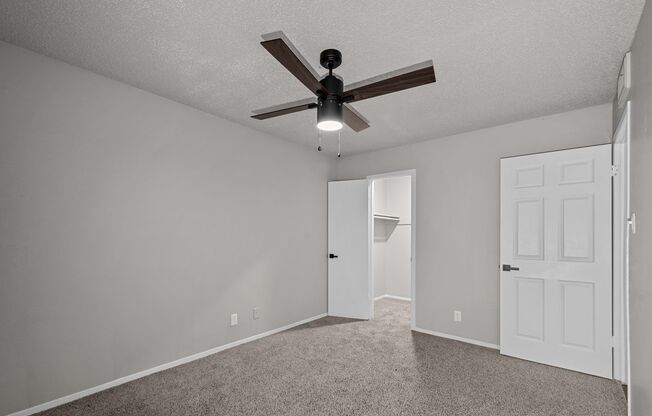 2 beds, 1 bath, 743 sqft, $1,195, Unit 23