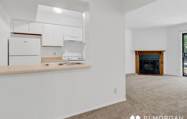 1 bed, 1 bath, 650 sqft, $795, Unit 5