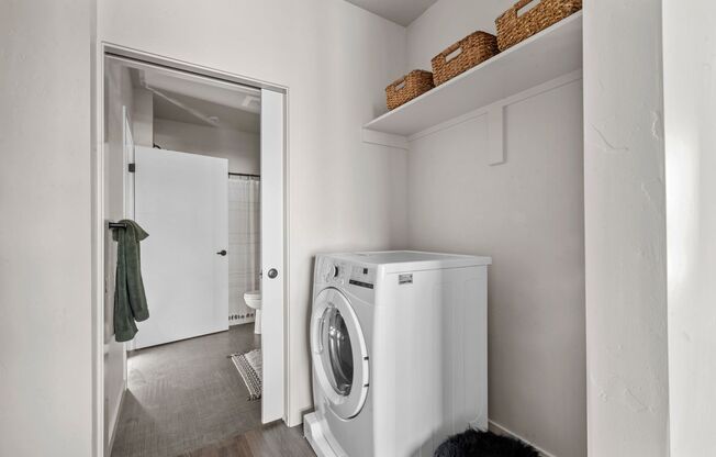 1 bed, 1 bath, 673 sqft, $1,649, Unit 105