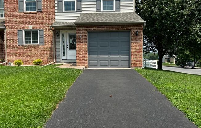 New Listing Alert! End unit Townhome in Penns Ridge!