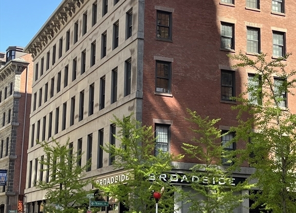 101 Broad St