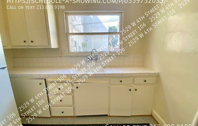 2529 W 4 ST