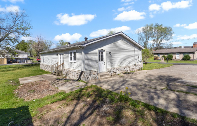 600 LINCLON DR
