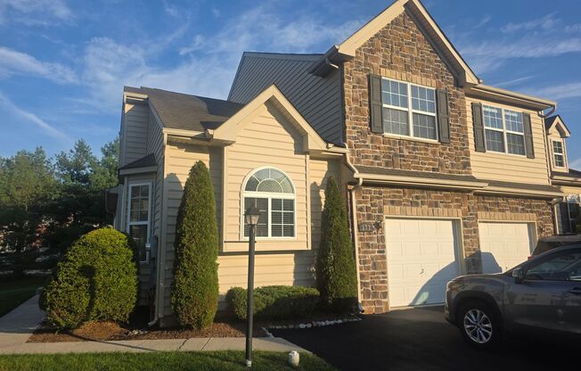 Gorgeous 3BR 2.5 Bath Twin in Providence Reserve