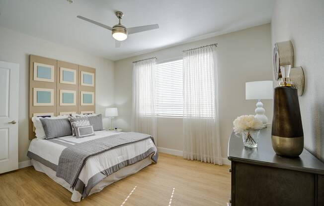 Spacious Guest Bedroom Lunaire Apartments | Goodyear, Arizona
