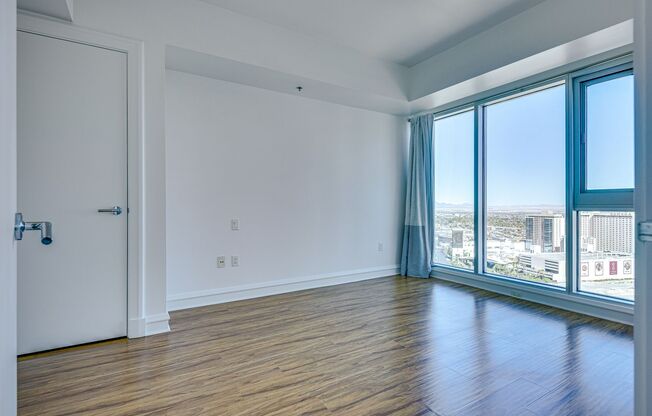2 beds, 2 baths, $2,450, Unit # 2407
