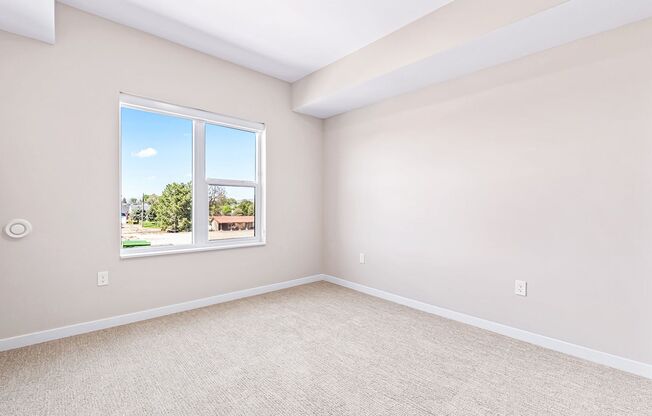 3 beds, 2 baths, 1,275 sqft, $1,999, Unit 1-206