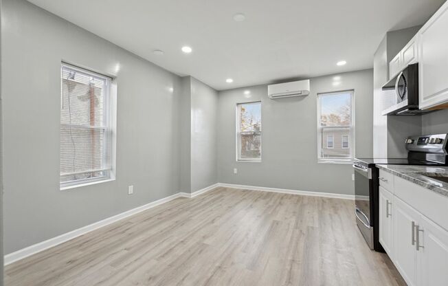 Studio, 1 bath, $1,250, Unit 135 N. 52nd St. 2R