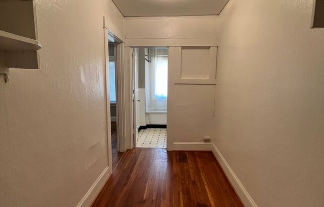 Studio, 1 bath, $1,295, Unit 22