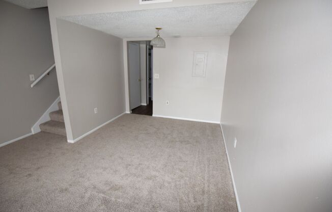 1 Bedroom/ 1.5 bath condo located at 4149 S Semoran Blvd #15 Orlando, FL 32822