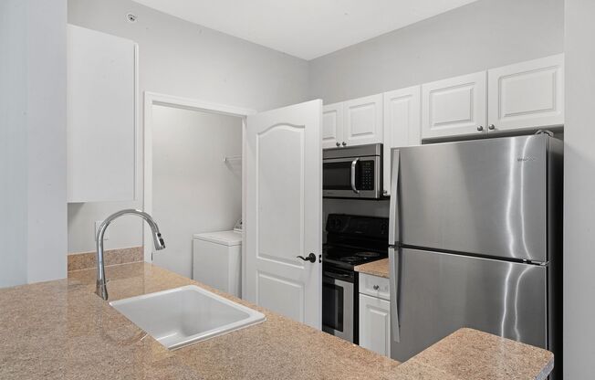 1 bed, 1 bath, 775 sqft, $2,885, Unit 1200-102