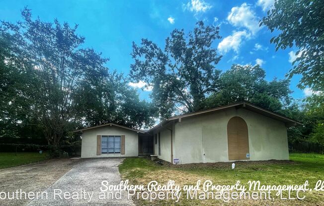 2612 Norwich Drive