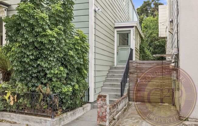 Dolores Heights - 2 BR, 1 BA Apartment 927 Sq. Ft. - 3D Virtual Tour, Top Unit Flat, Washer & Dryer