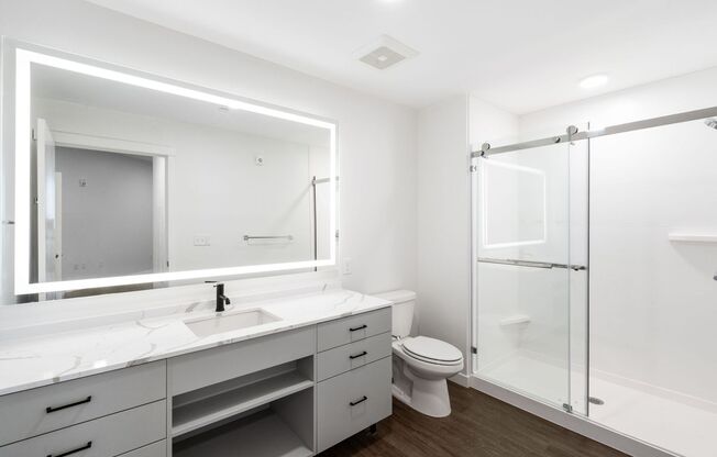 1 bed, 2 baths, 1,090 sqft, $2,250, Unit 524