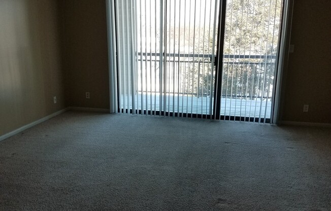 1 bed, 1 bath, 769 sqft, $1,089, Unit 7518-05