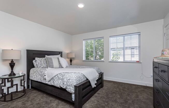 1 bed, 1 bath, 546 sqft, $1,340