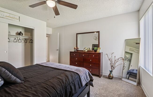 2 beds, 2 baths, 1,006 sqft, $1,550, Unit S2008