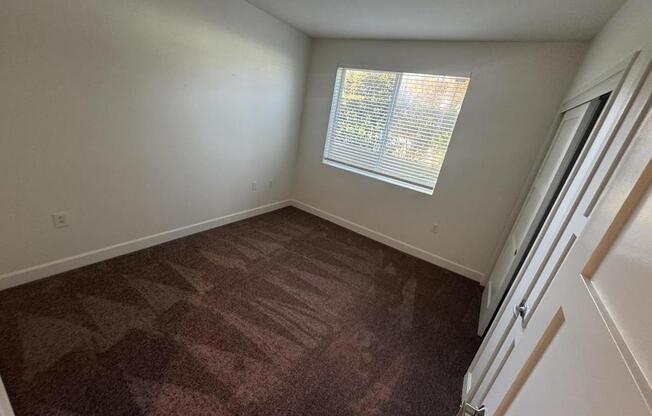 14412 Killion St Unit 205