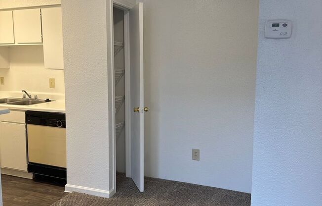 1 bed, 1 bath, 583 sqft, $810, Unit 0308