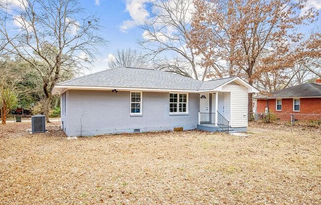 Cute small town home in mature neighborhood