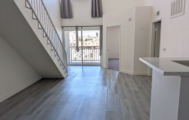 1 bed, 1 bath, 839 sqft, $2,008, Unit 416
