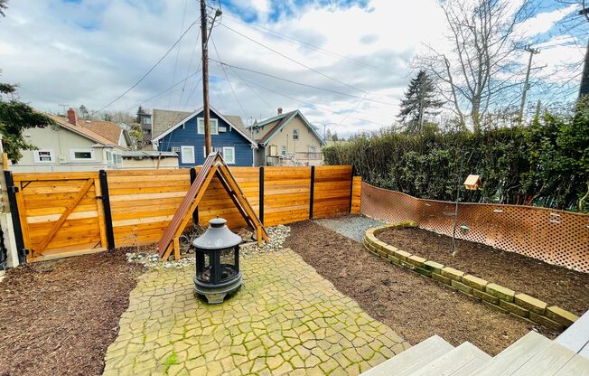 Renovated Craftsman Bungalow in Quiet Beacon Hill!