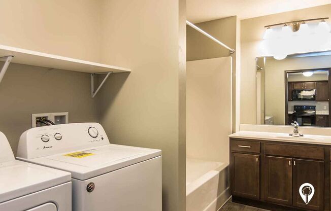 1 bed, 1 bath, 660 sqft, $900