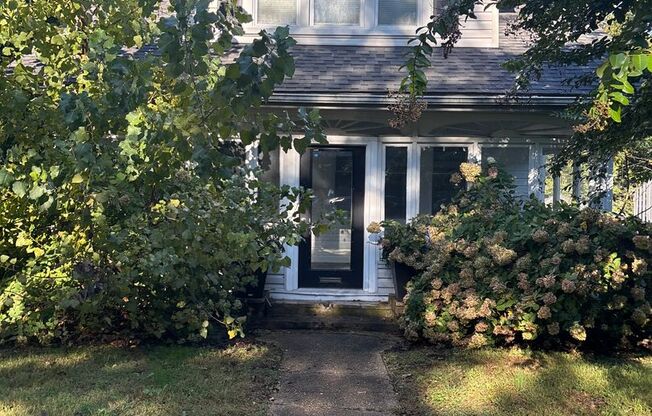 Charming 4 Bedroom 2.5 Bath single family home
