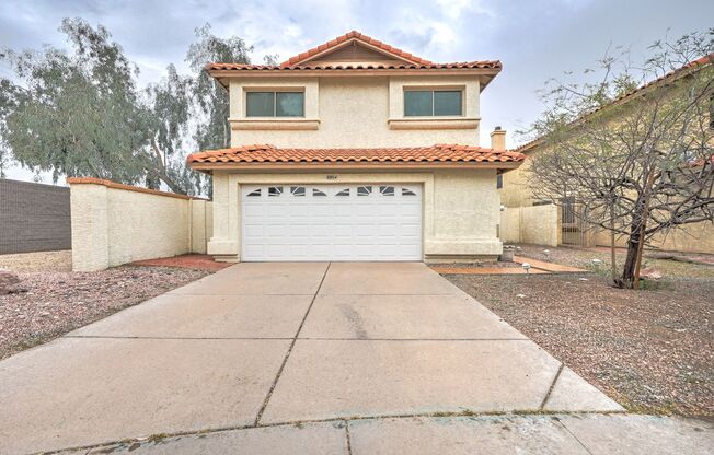 BRAND NEW INTERIOR PAINT! Gorgeous 3 bedroom North Scottsdale Home located in Cul-De-Sac