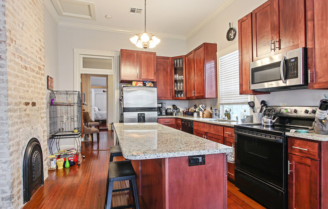 7916-18 Hickory