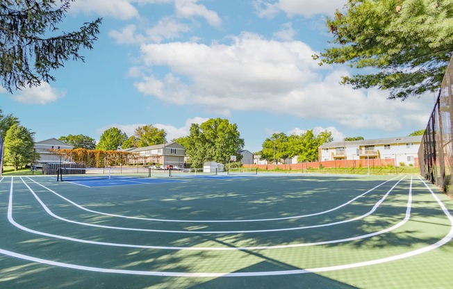 Sport Court at Woodbridge Bloomington Apartments