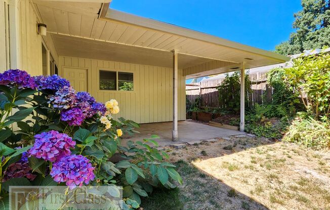3 beds, 3 baths, 2,620 sqft, $2,895, Unit 01 / K629